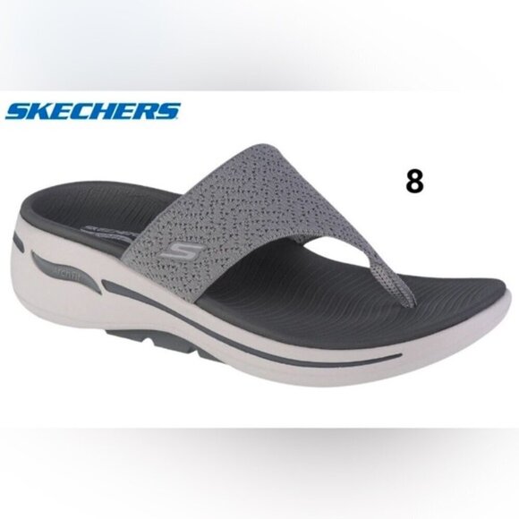 Sketchers - Go walk Arch Fit Weekender Toe Thong Sandal - Gray. Size: 8 US. NWT - Picture 2 of 16
